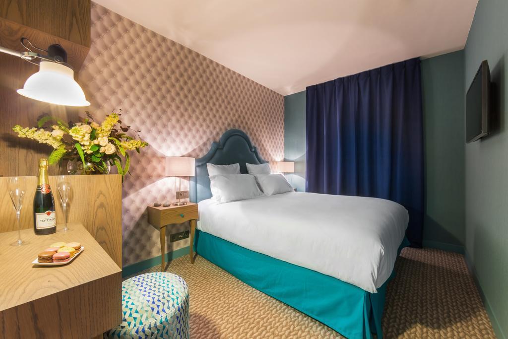 Hotel La Parizienne Bagian luar foto